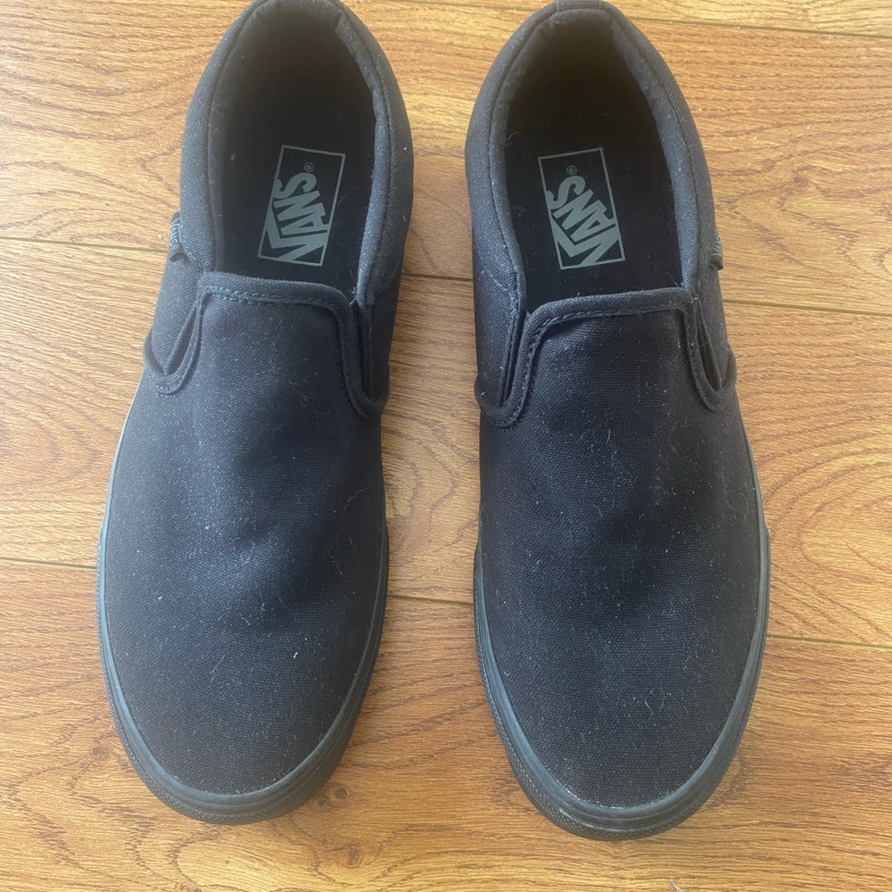 Vans Men's Black Slip-On Shoes size 9